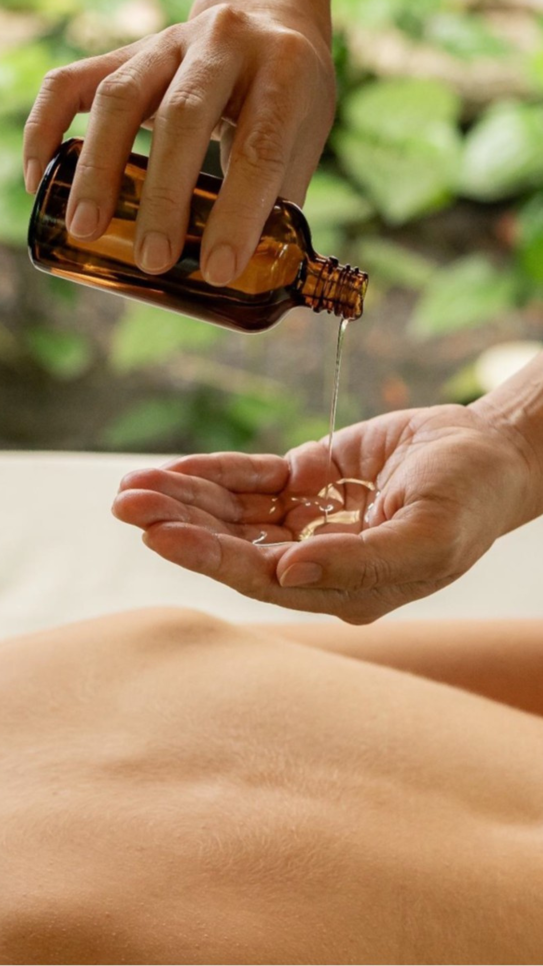 Make relaxation a shared experience. Book a 90-minute massage for two, and the second guest enjoys 35% off. Ideal for couples, friends, or loved ones to unwind together.